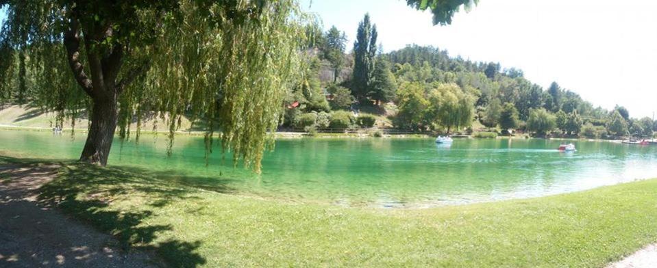 Spacieux T3 Avec Piscine Digne-les-Bains Luaran gambar